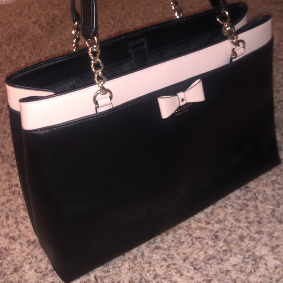 kate spade purse - Picture 1 of 4
